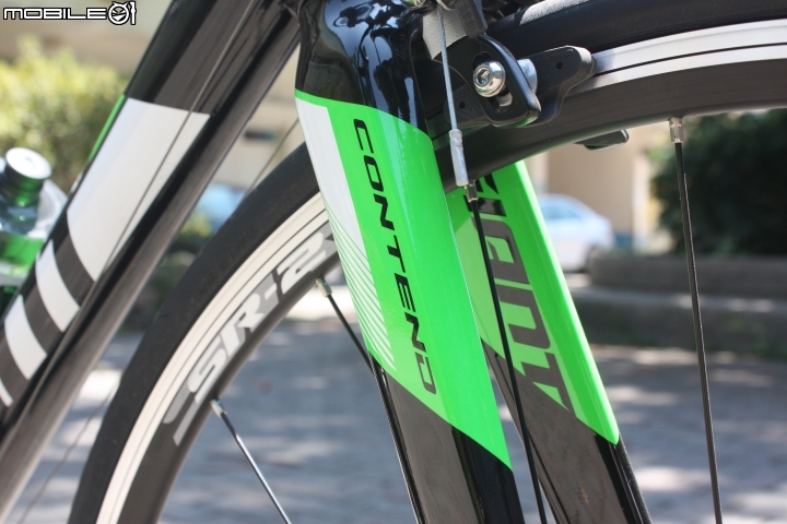 2017 GIANT Contend 1 黑/白 開箱分享