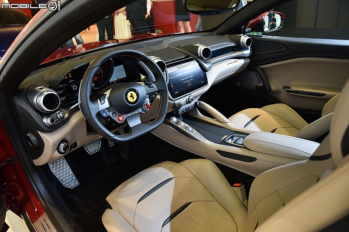 【採訪】四座躍馬再進化 Ferrari GTC4Lusso 抵台亮相