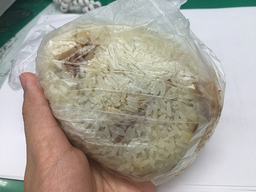 【食記】板橋江子翠站/長江路。老王豆漿店~小魚乾飯糰好吃又夠味