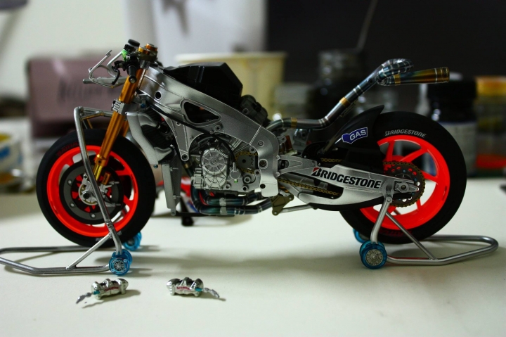 TAMIYA 1/12 REPSOLRC213V '14 MM93