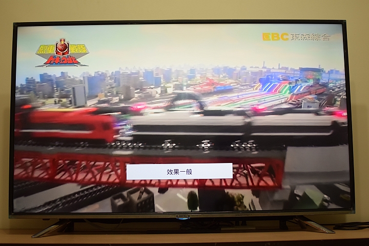 UHD disc player 與 BenQ 50IZ7500 絕妙搭配體驗 4K 完美呈現