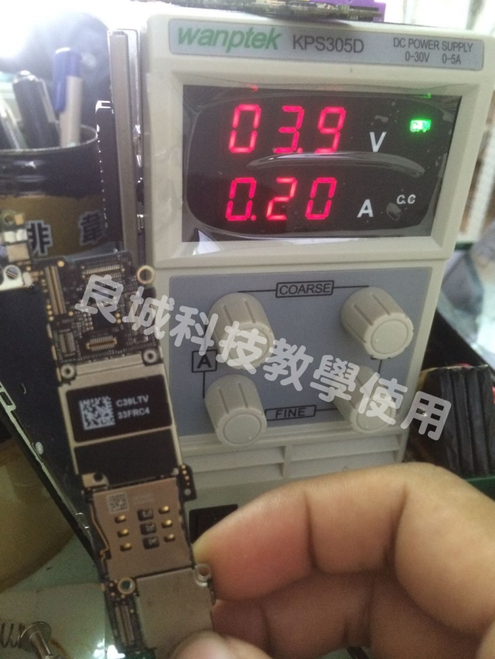 I Phone 5S 五馬分屍(不專業維修分享)
