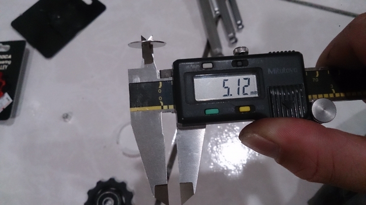 SRAM RIVAL 10速 導輪裂開更換
