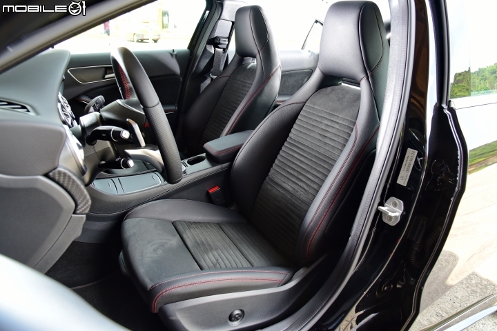 帥勁上身 強化均衡特質 M.Benz A180 AMG Line