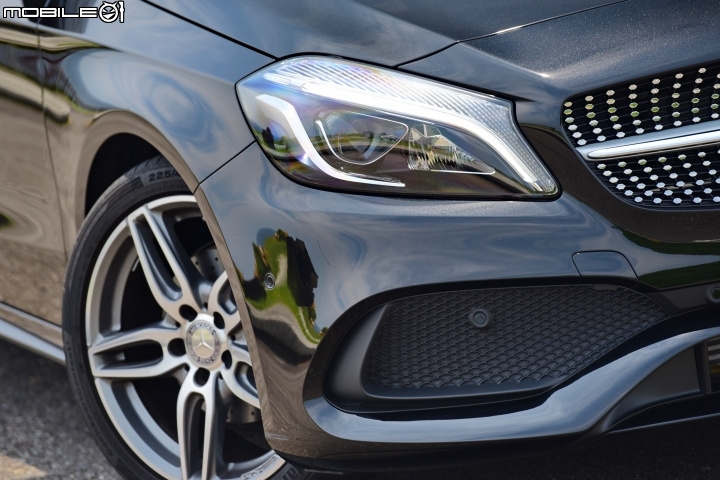 帥勁上身 強化均衡特質 M.Benz A180 AMG Line