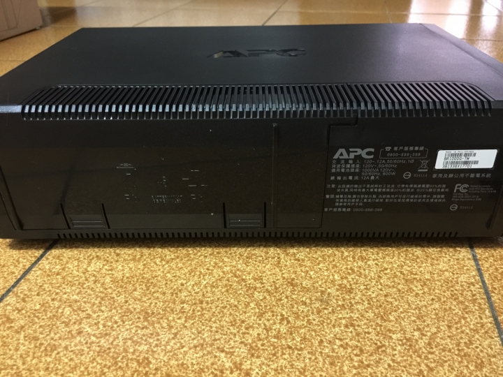 停電 跳電的救星 APC Back-UPS Pro 1000 在線互動式UPS