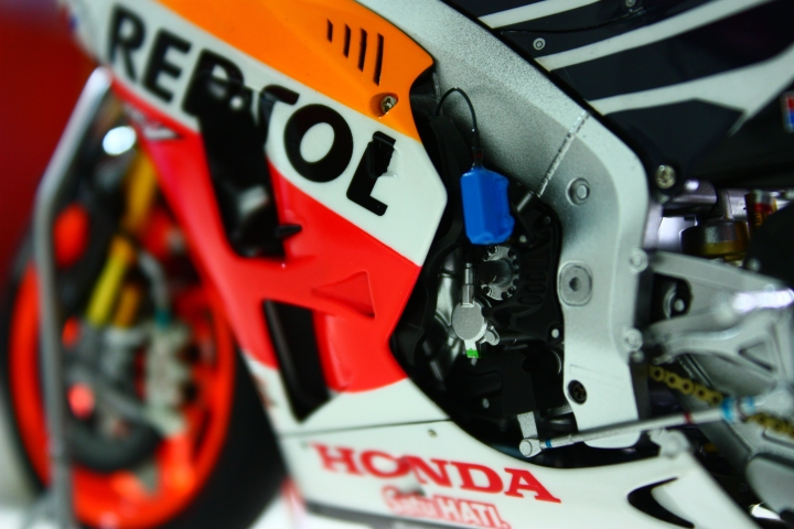 TAMIYA 1/12 REPSOLRC213V '14 MM93