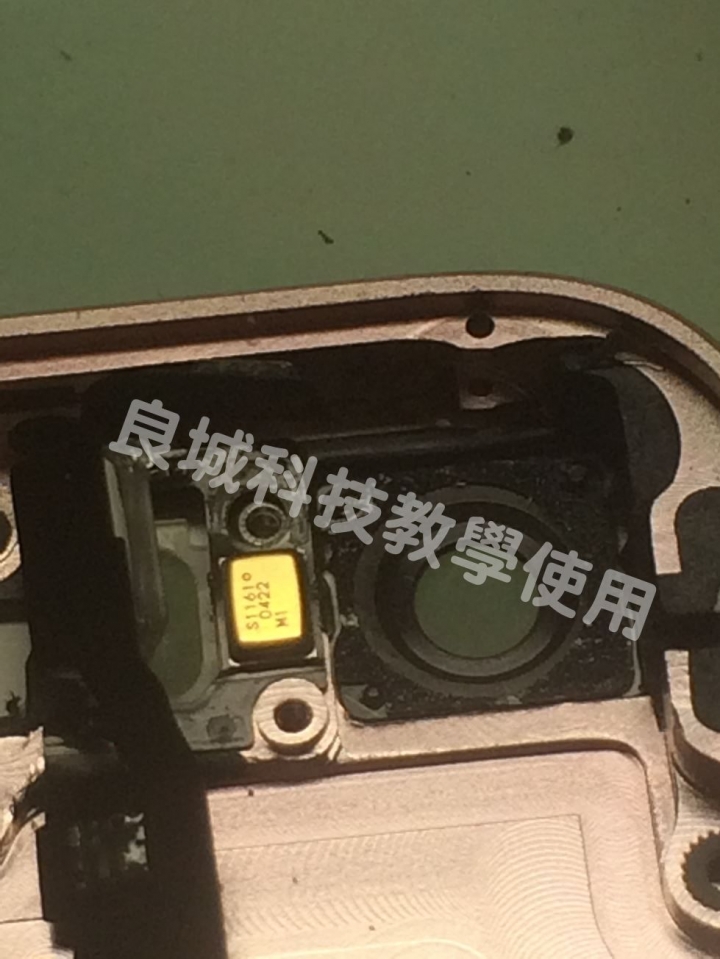 I Phone 5S 五馬分屍(不專業維修分享)