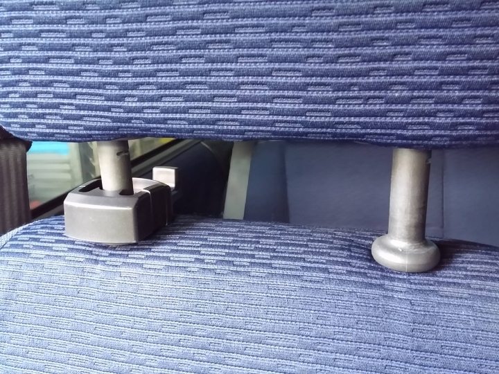 【開箱】免拆車頭枕,就能輕鬆安裝頭枕掛勾,不能拆車頭枕的一定要看一下。