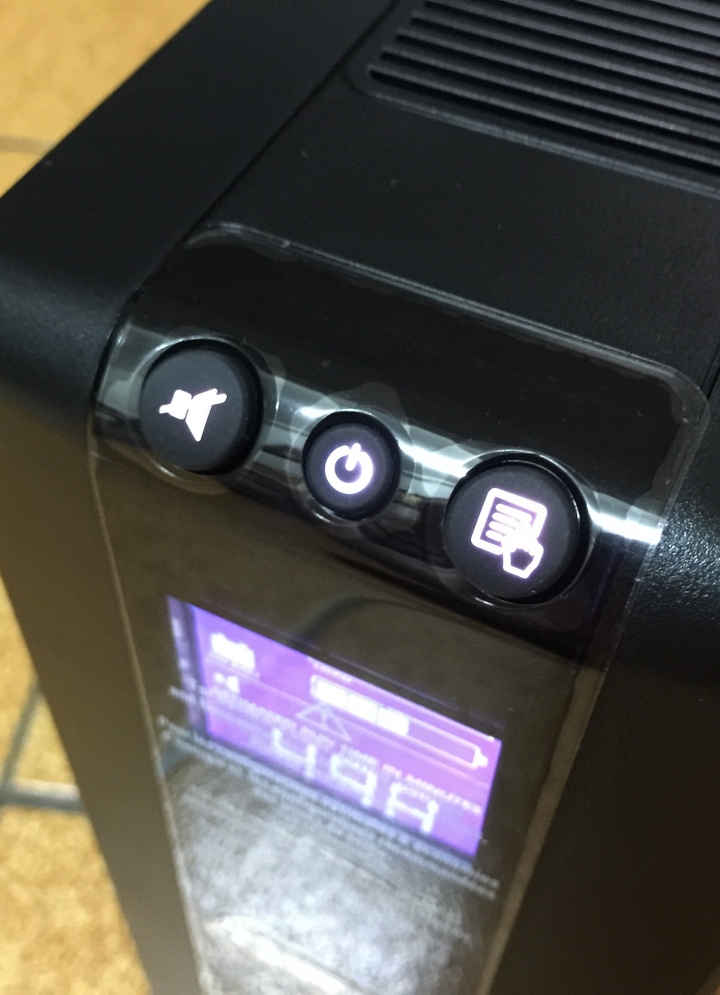 停電 跳電的救星 APC Back-UPS Pro 1000 在線互動式UPS