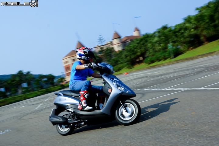 家庭好助手 YAMAHA AXIS Z 勁豪 125 媒體試駕