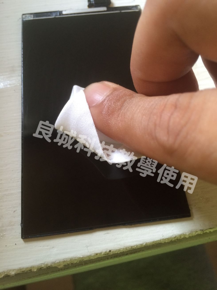 I Phone 5S 五馬分屍(不專業維修分享)