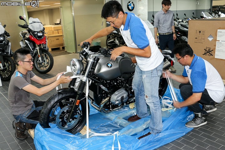 復古 Scrambler 風登場 2016 BMW R nineT Scrambler 到港開箱