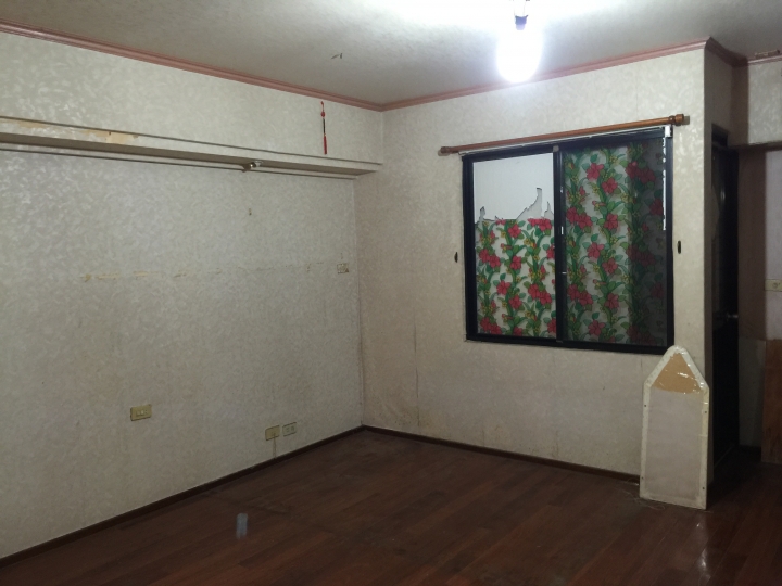 【開箱】25坪個性輕工業 - 破壞與重建 (10/06 照片更新)