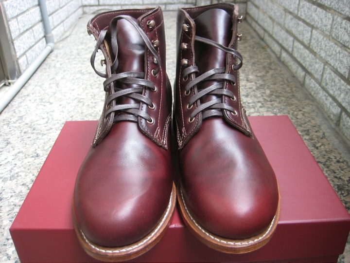 【開箱實穿分享】Wolverine 1000 Mile Cordorvan No. 8 酒紅