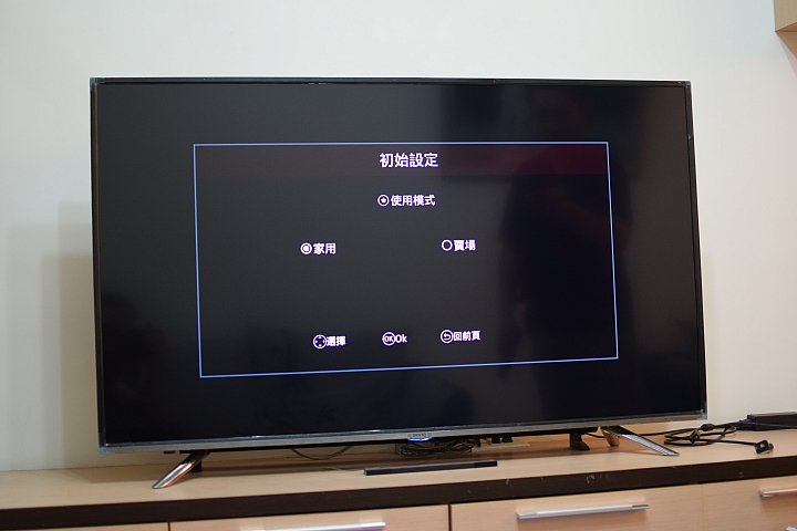 UHD disc player 與 BenQ 50IZ7500 絕妙搭配體驗 4K 完美呈現