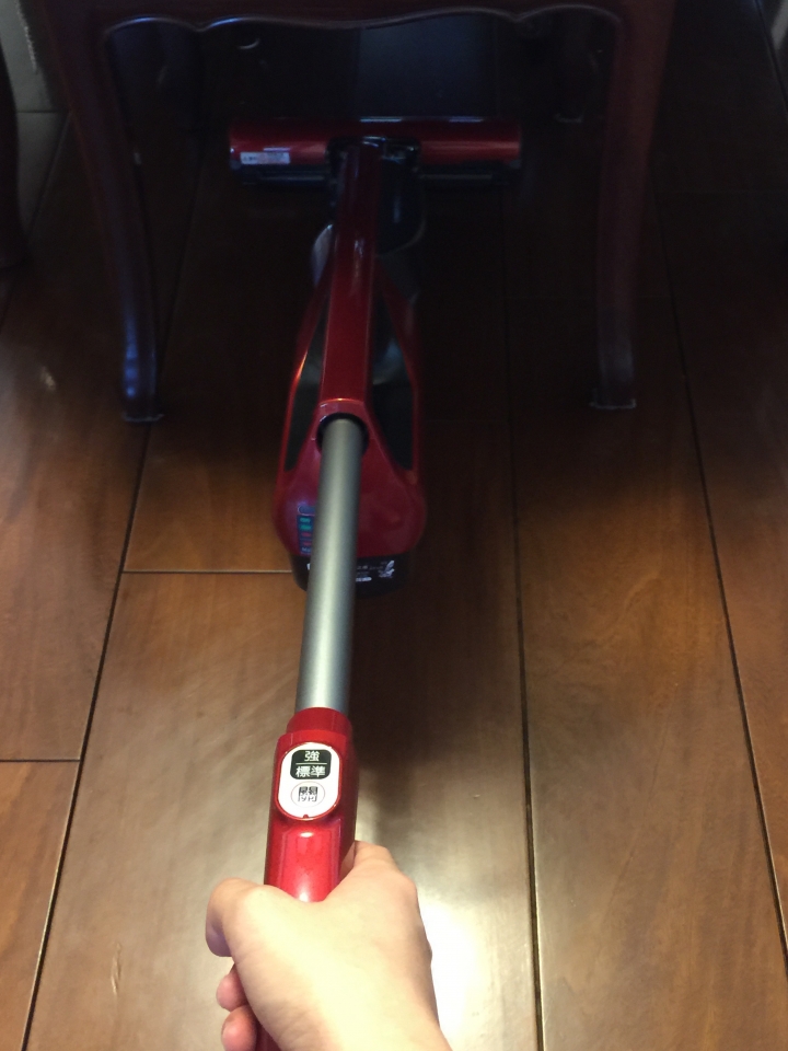 手持式吸塵器Hitachi VS Dyson 心得比較