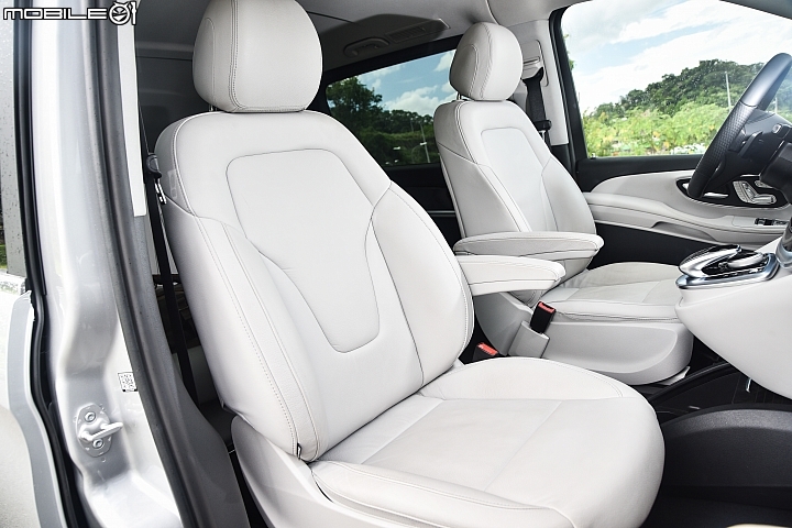 新勢力來襲 Mercedes-Benz V250d Avantgarde