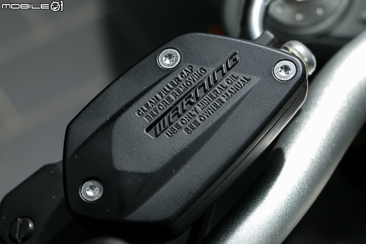 復古 Scrambler 風登場 2016 BMW R nineT Scrambler 到港開箱