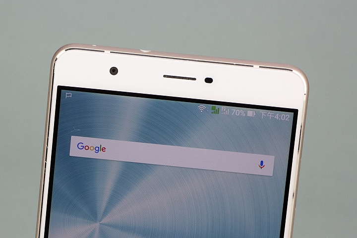 ASUS大螢幕ZenFone 3 Ultra 突出的影音體驗