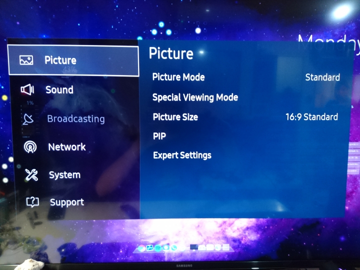 32HX750掰掰了~免費升級SAMSUNG 4KHDR 40KU6300