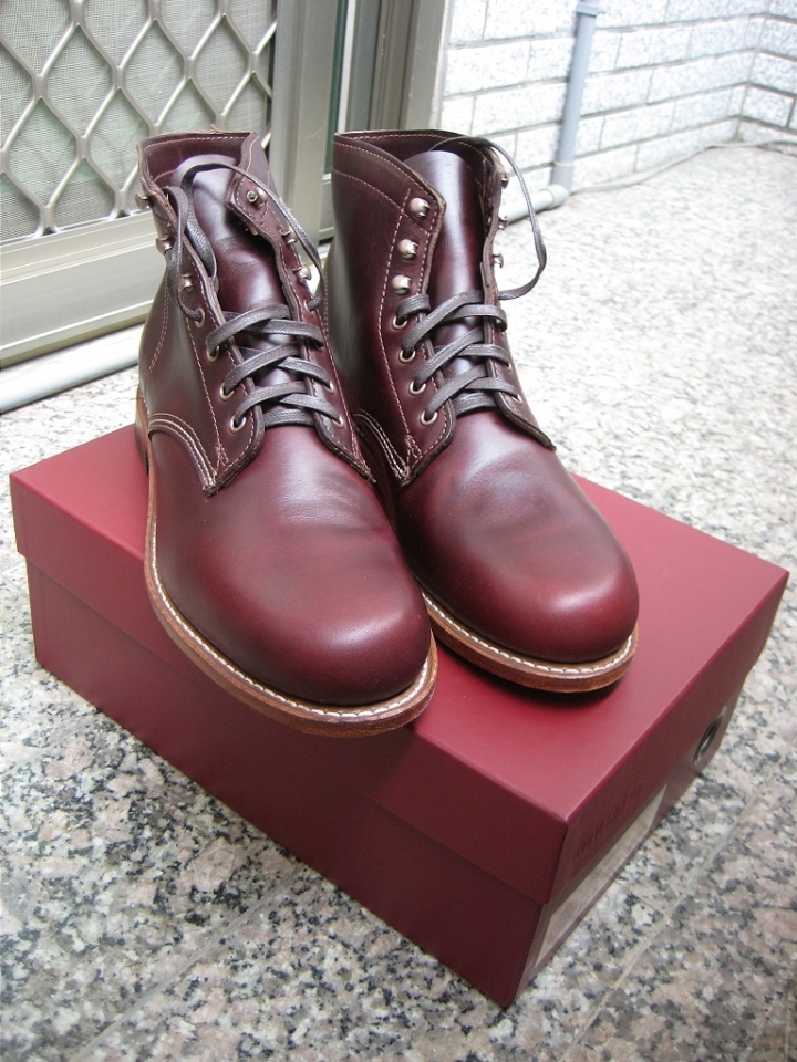 【開箱實穿分享】Wolverine 1000 Mile Cordorvan No. 8 酒紅