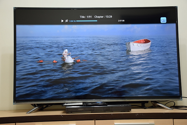 UHD disc player 與 BenQ 50IZ7500 絕妙搭配體驗 4K 完美呈現