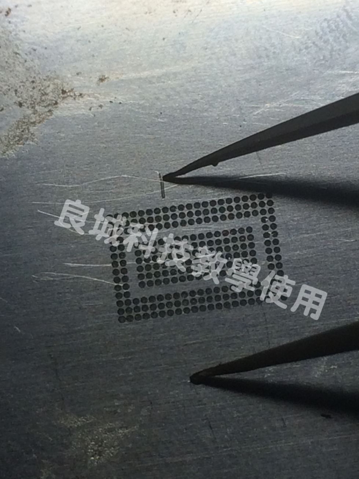 I Phone 5S 五馬分屍(不專業維修分享)