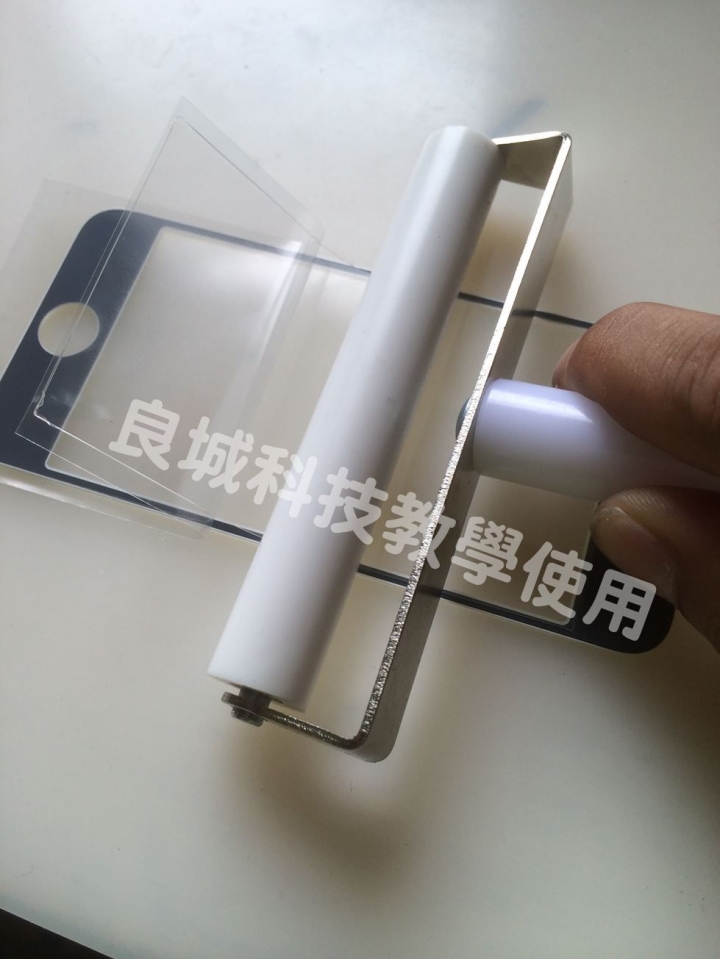 I Phone 5S 五馬分屍(不專業維修分享)