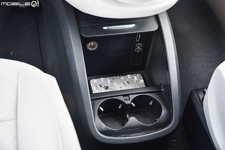 新勢力來襲 Mercedes-Benz V250d Avantgarde
