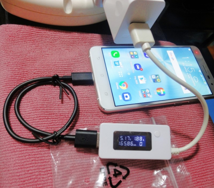 Zenfone3 ZE552KL充電電流測試