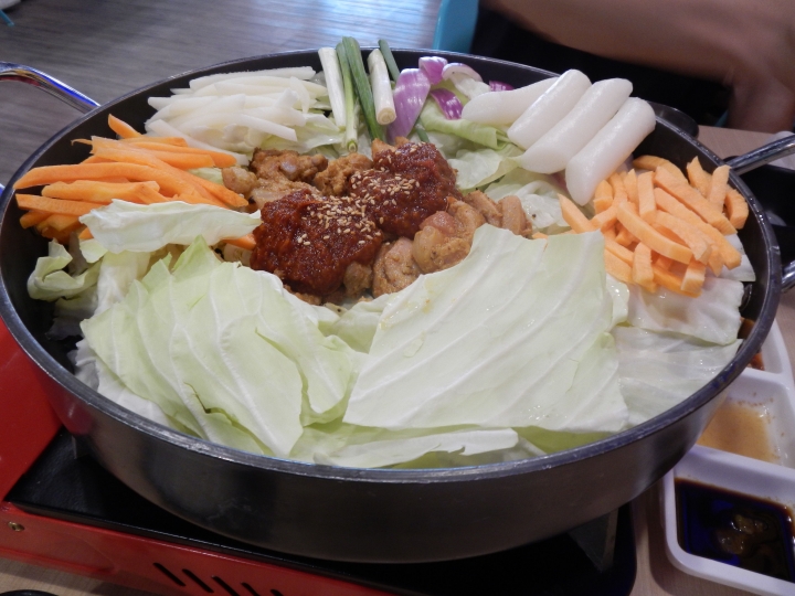 新竹韓式料理~哇~巨無霸海鮮盆