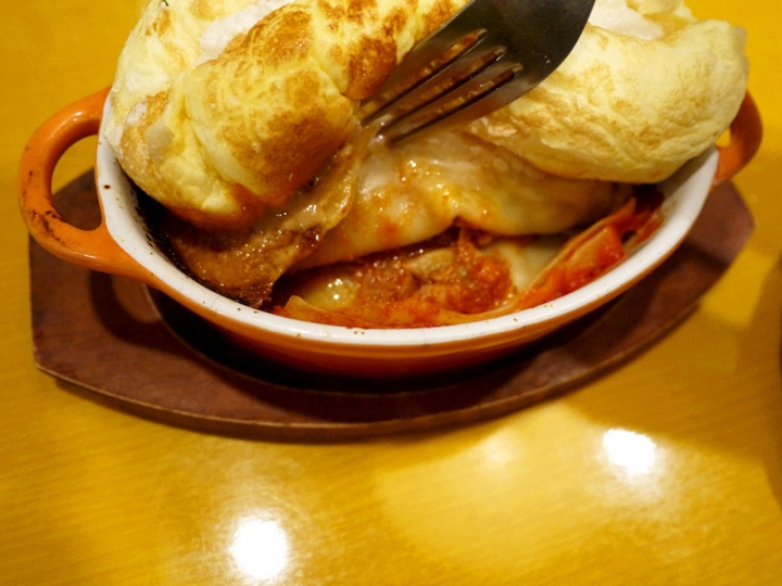 【台北 大安區/捷運國父紀念館站】Mee's Cafe-窯烤咖哩和舒芙蕾果然是招牌