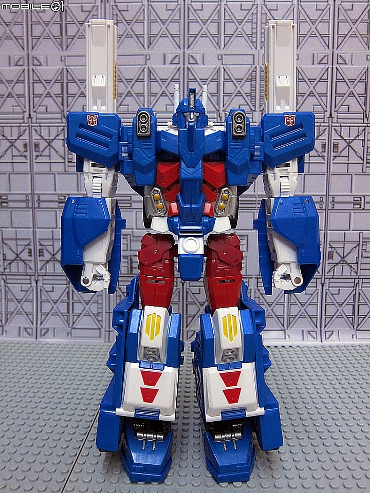 變形金剛合體戰爭LG14 馬格斯Ultra Magnus + X2toys XT009配件包不專業開箱文