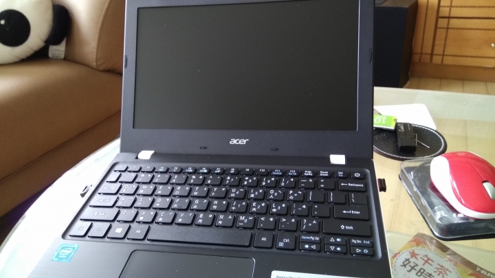 ACER Aspire One 11 AO1-132-C2G5 簡易開箱