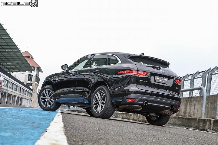 休旅重砲來襲 Jaguar F-Pace 大鵬灣賽道全面檢驗