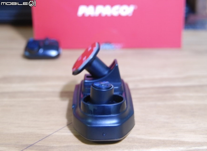 PAPAGO! GoSafe 760開箱介紹,雙鏡頭雙管齊下前後守護