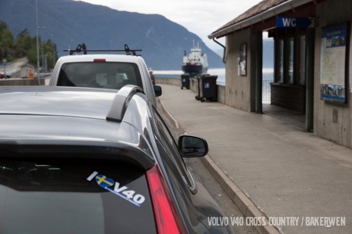 自然畫布 - 北歐輕旅行/Volvo V40 Cross Country
