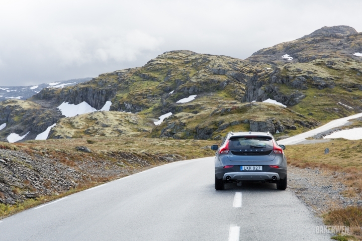 自然畫布 - 北歐輕旅行/Volvo V40 Cross Country