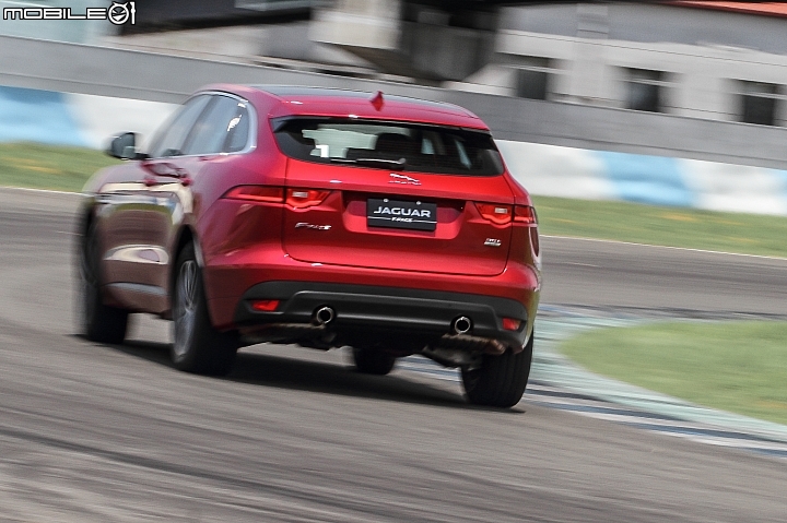 休旅重砲來襲 Jaguar F-Pace 大鵬灣賽道全面檢驗