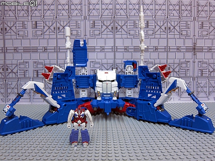 變形金剛合體戰爭LG14 馬格斯Ultra Magnus + X2toys XT009配件包不專業開箱文