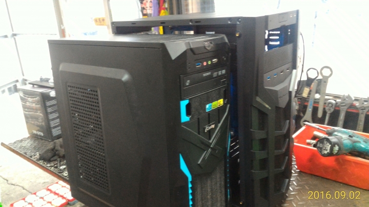 【分享開箱】聖龍者玻璃透側+V8GTS+ROG信仰燈