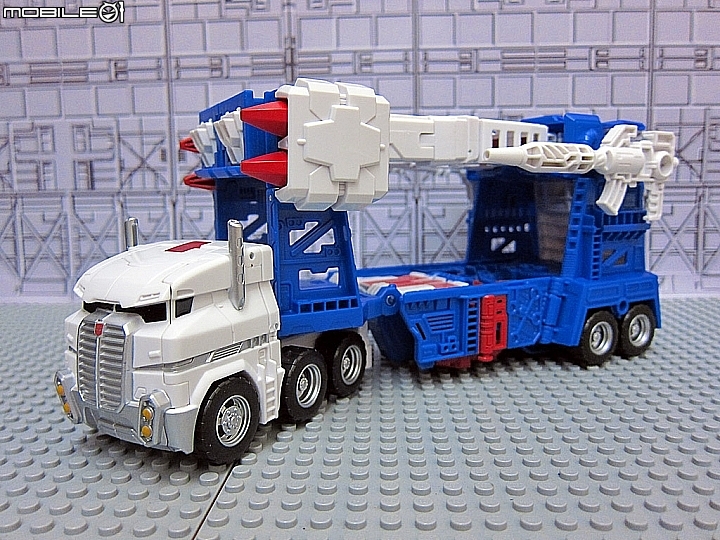 變形金剛合體戰爭LG14 馬格斯Ultra Magnus + X2toys XT009配件包不專業開箱文