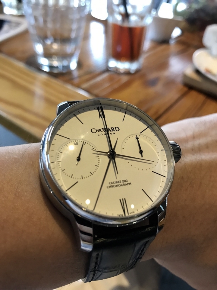開箱文~英國錶 神改造機芯Christopher Ward C9 (C900) Single Pusher Chronograph 單按把計時錶
