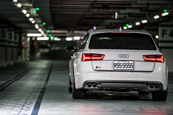 低調的暴力美學-AUDI S6 Avant 開箱分享