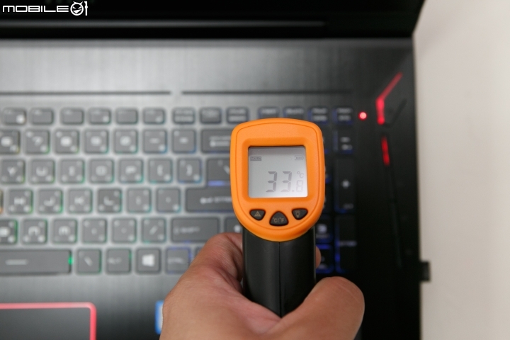 MSI GT73VR 6RF Titan Pro 超頻效能巨獸