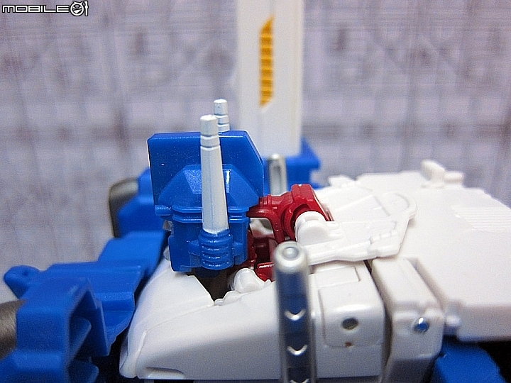 變形金剛合體戰爭LG14 馬格斯Ultra Magnus + X2toys XT009配件包不專業開箱文