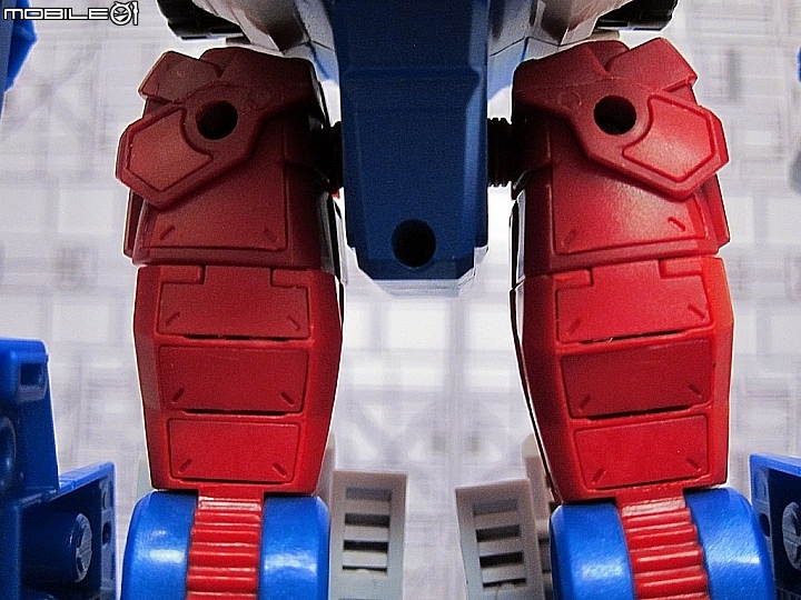 變形金剛合體戰爭LG14 馬格斯Ultra Magnus + X2toys XT009配件包不專業開箱文