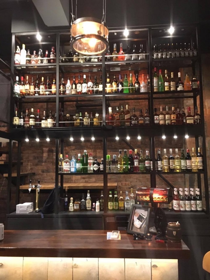 【食記│西門】巷弄內的美味餐酒館