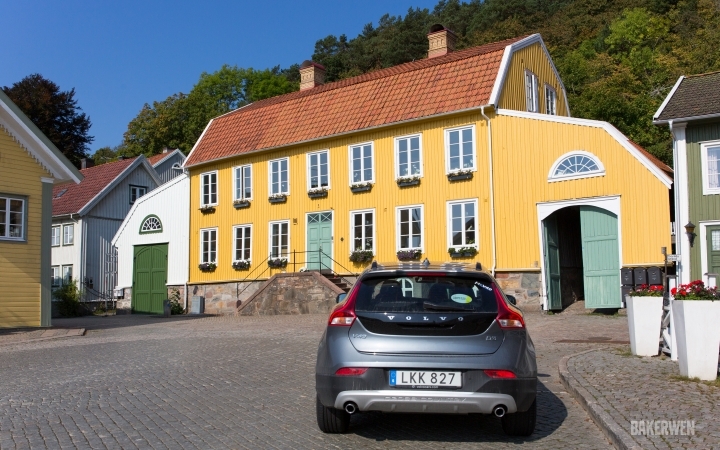 自然畫布 - 北歐輕旅行/Volvo V40 Cross Country